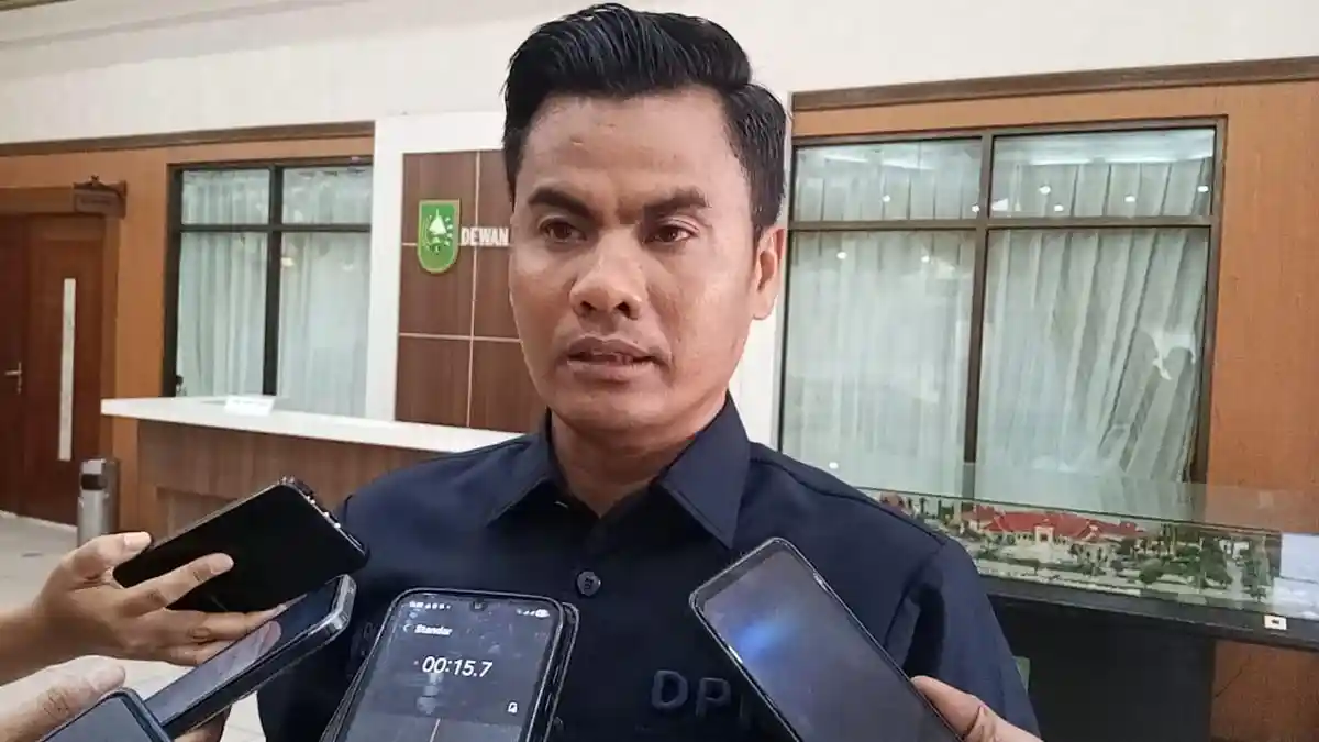Wakil-Ketua-DPRD-Riau-Budiman-Lubis-okeee