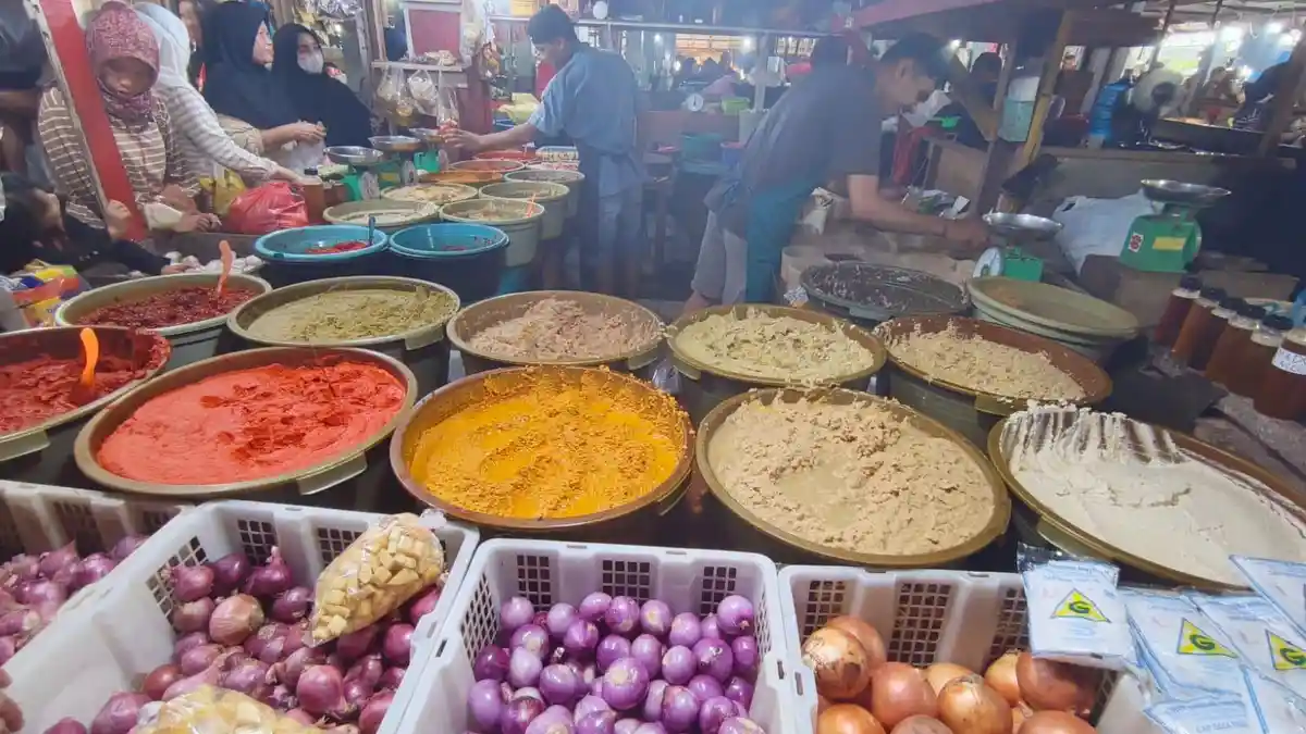 pedagang-pasar-rumbai-pekanbaru